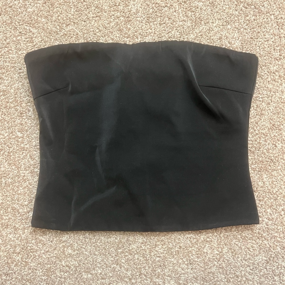 White Fox Boutique Black Strapless Crop Top
